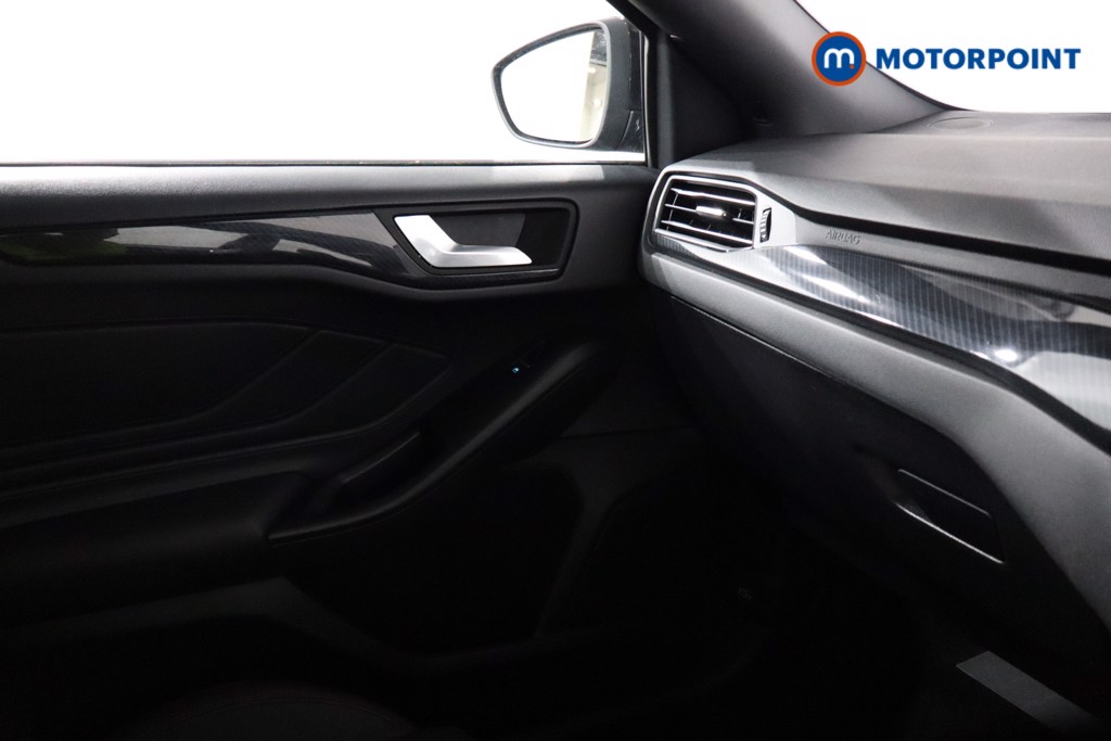Ford Focus St-Line X Edition Manual Diesel Hatchback - Stock Number (1543655) - 21st supplementary image