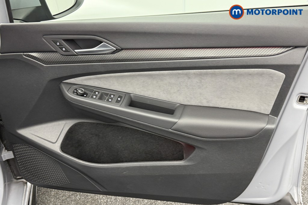 Volkswagen Golf R-Line Automatic Petrol Hatchback - Stock Number (1543919) - 17th supplementary image