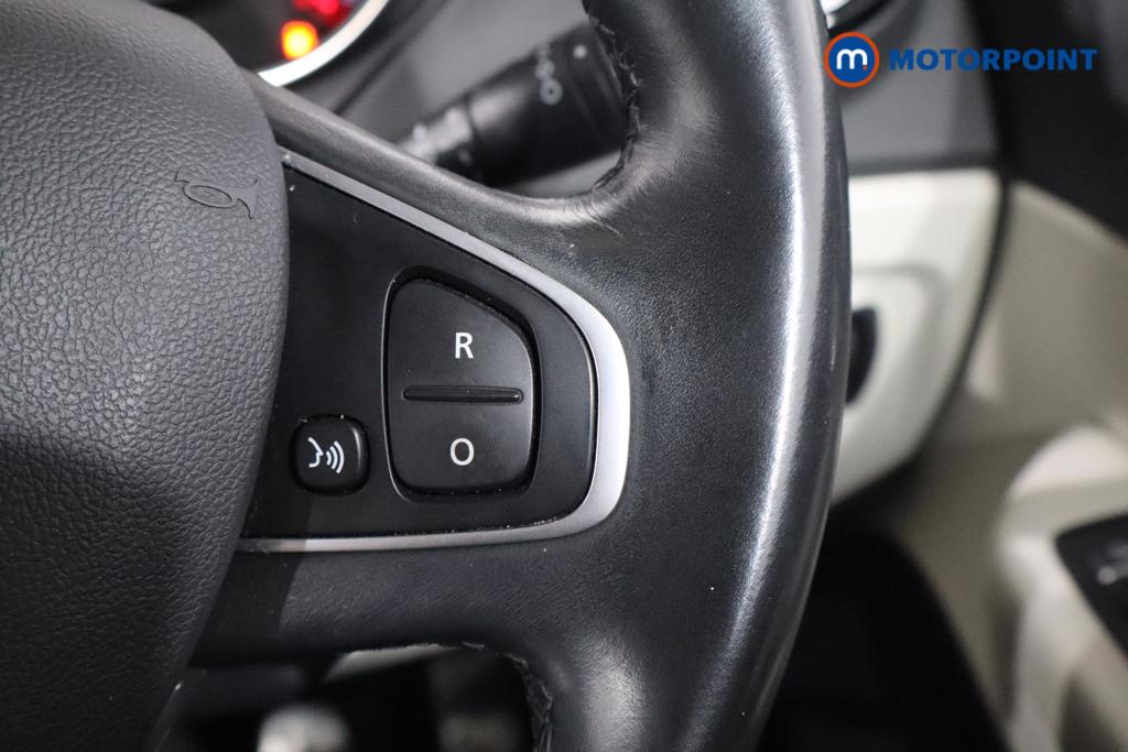 Renault Captur Gt Line Manual Petrol SUV - Stock Number (1543938) - 7th supplementary image