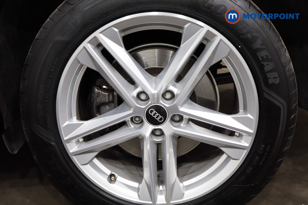 Audi Q5 S Line Automatic Petrol Plug-In Hybrid SUV - Stock Number (1544100) - 10th supplementary image