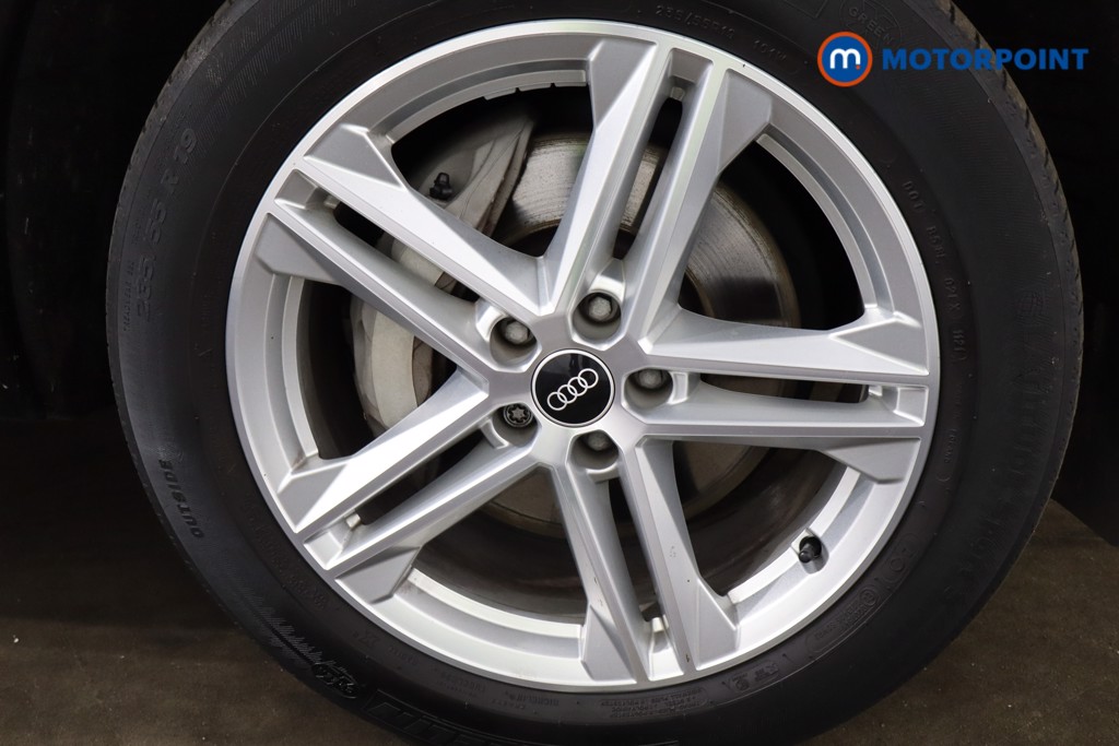 Audi Q5 S Line Automatic Petrol Plug-In Hybrid SUV - Stock Number (1544100) - 12th supplementary image