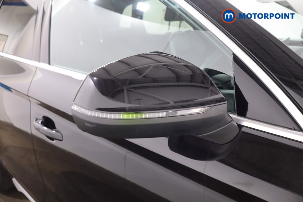 Audi Q5 S Line Automatic Petrol Plug-In Hybrid SUV - Stock Number (1544100) - 23rd supplementary image