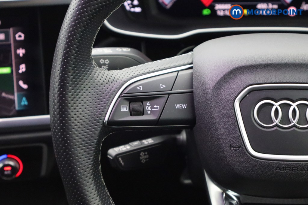 Audi Q3 Black Edition Manual Petrol SUV - Stock Number (1544368) - 4th supplementary image