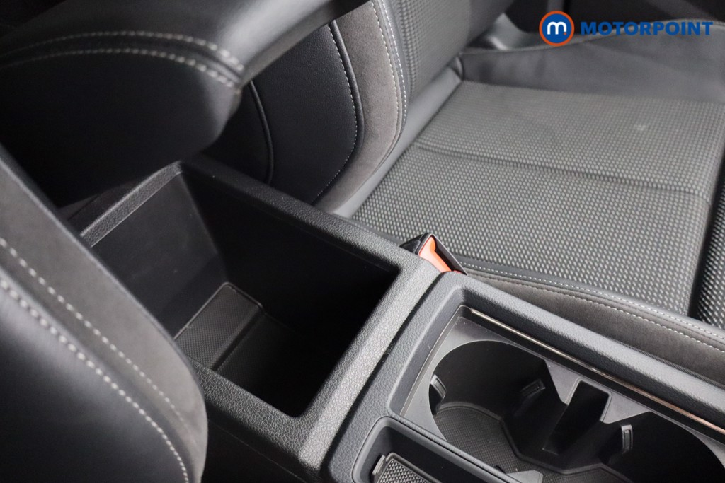 Audi Q3 Black Edition Manual Petrol SUV - Stock Number (1544368) - 8th supplementary image