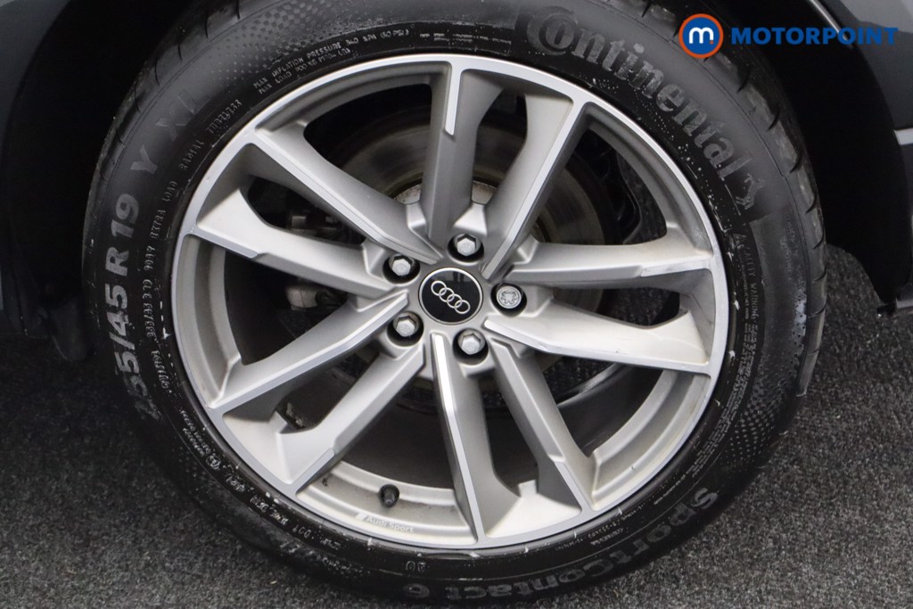 Audi Q3 Black Edition Manual Petrol SUV - Stock Number (1544368) - 22nd supplementary image