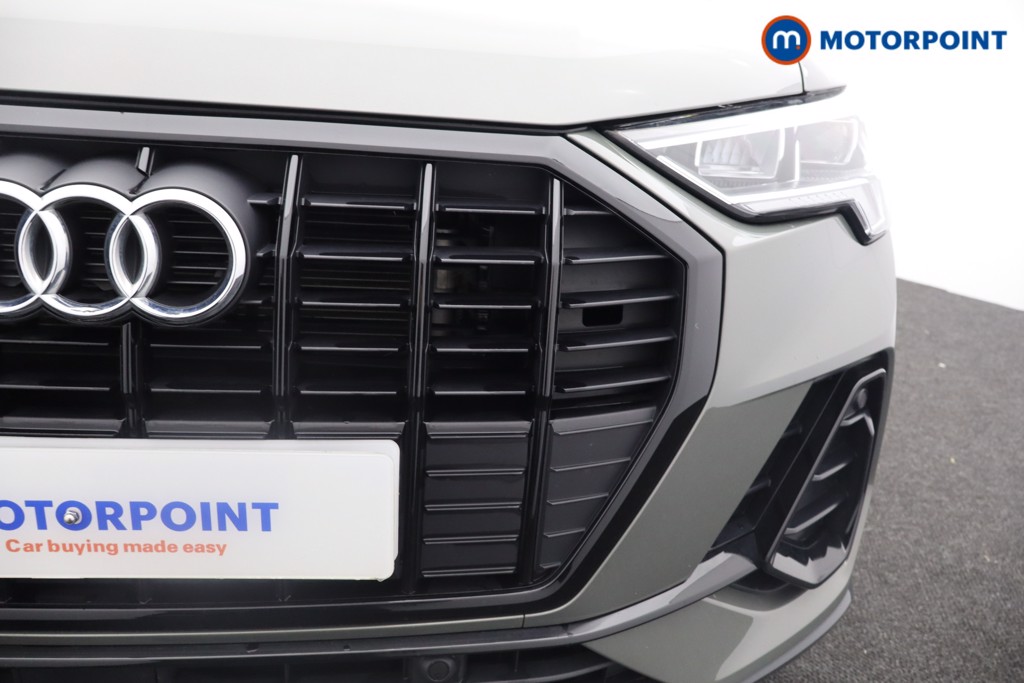 Audi Q3 Black Edition Manual Petrol SUV - Stock Number (1544368) - 26th supplementary image