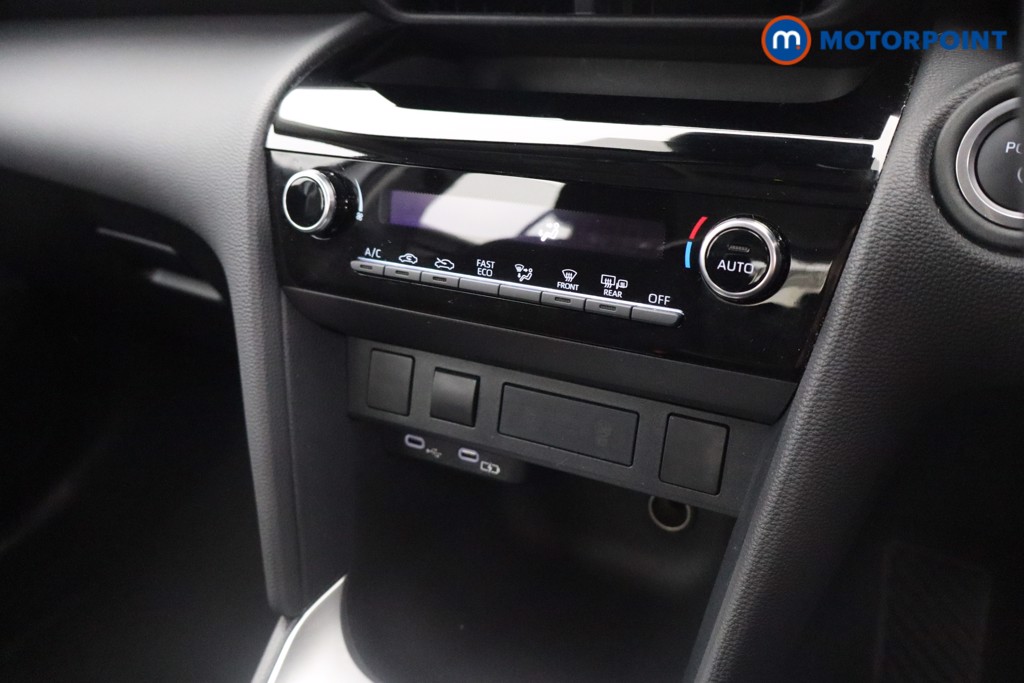 Toyota Yaris Cross Icon Automatic Petrol-Electric Hybrid Estate - Stock Number (1544380) - 9th supplementary image