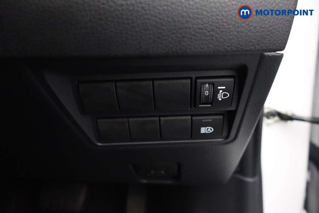 Toyota Yaris Cross Icon Automatic Petrol-Electric Hybrid Estate - Stock Number (1544380) - 12th supplementary image