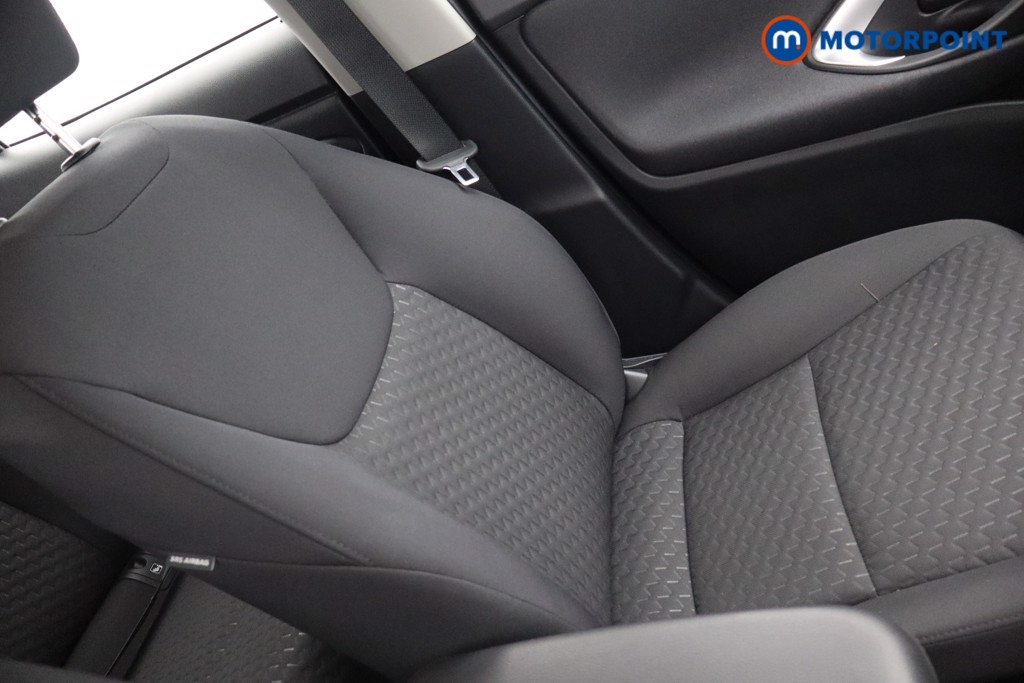 Toyota Yaris Cross Icon Automatic Petrol-Electric Hybrid Estate - Stock Number (1544380) - 14th supplementary image
