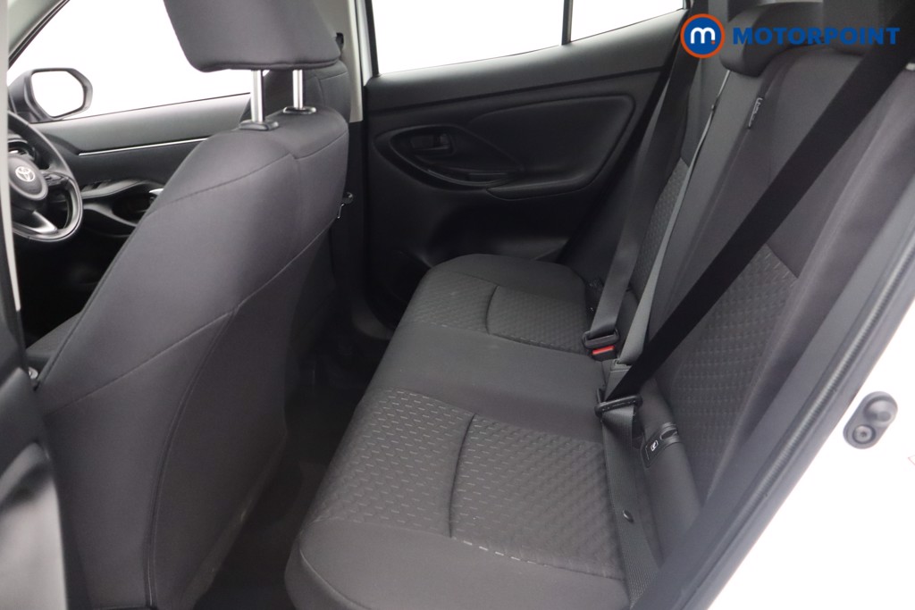 Toyota Yaris Cross Icon Automatic Petrol-Electric Hybrid Estate - Stock Number (1544380) - 16th supplementary image