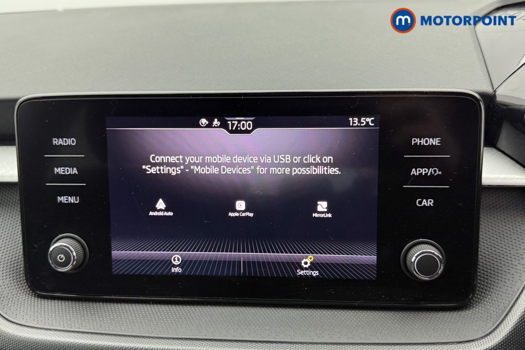 Skoda Fabia Colour Edition Manual Petrol Hatchback - Stock Number (1544405) - 9th supplementary image