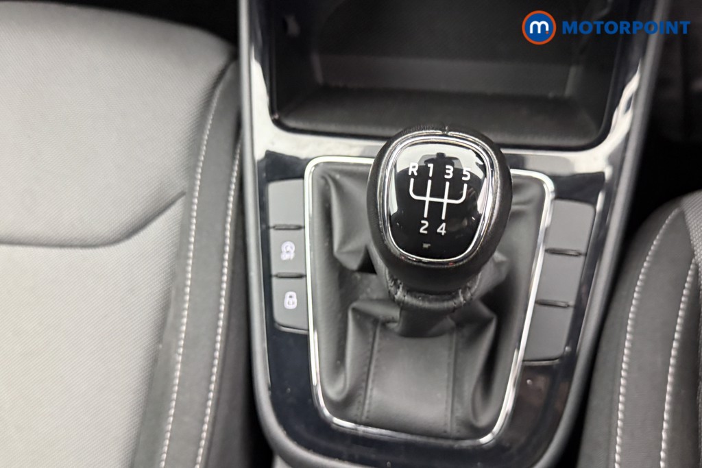 Skoda Fabia Colour Edition Manual Petrol Hatchback - Stock Number (1544405) - 12th supplementary image