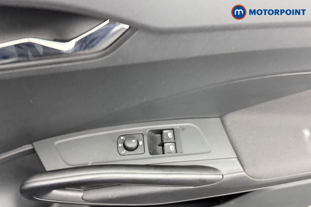 Skoda Fabia Colour Edition Manual Petrol Hatchback - Stock Number (1544405) - 16th supplementary image