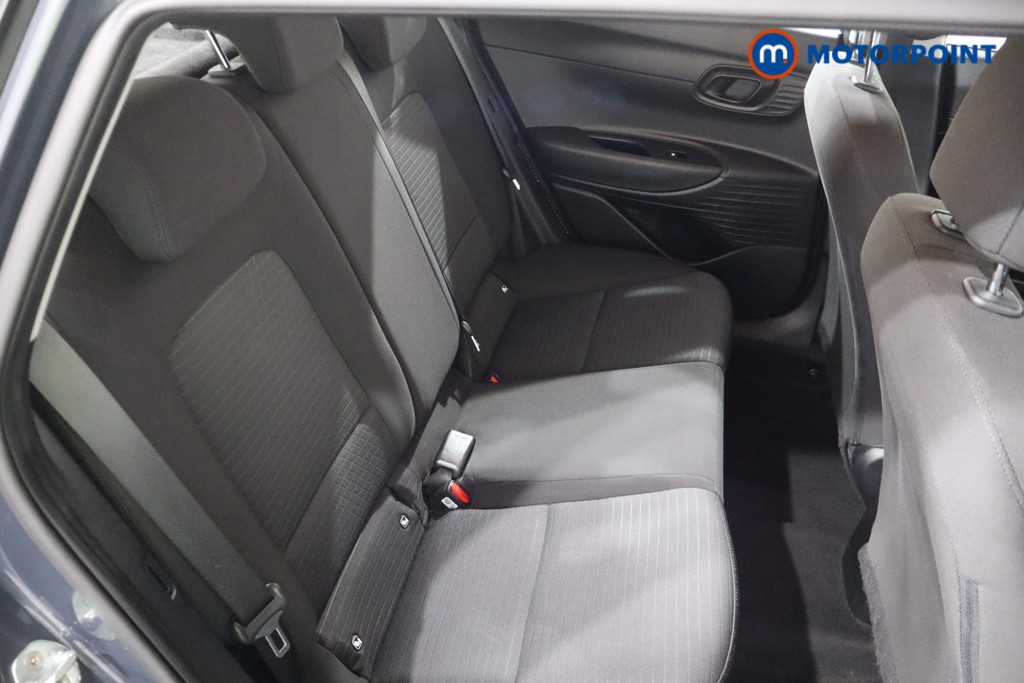 Hyundai I20 Se Connect Manual Petrol Hatchback - Stock Number (1544481) - 5th supplementary image