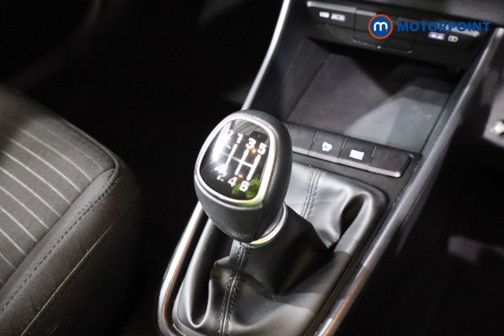 Hyundai I20 Se Connect Manual Petrol Hatchback - Stock Number (1544481) - 16th supplementary image