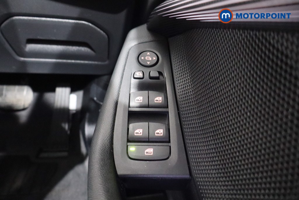 BMW 1 Series Sport Automatic Petrol Hatchback - Stock Number (1544815) - 20th supplementary image