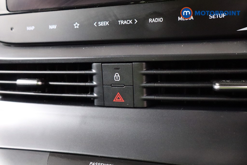 Hyundai Bayon Ultimate Automatic Petrol-Electric Hybrid SUV - Stock Number (1545845) - 13th supplementary image