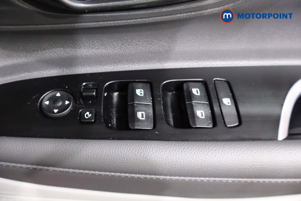 Hyundai Bayon Ultimate Automatic Petrol-Electric Hybrid SUV - Stock Number (1545845) - 21st supplementary image