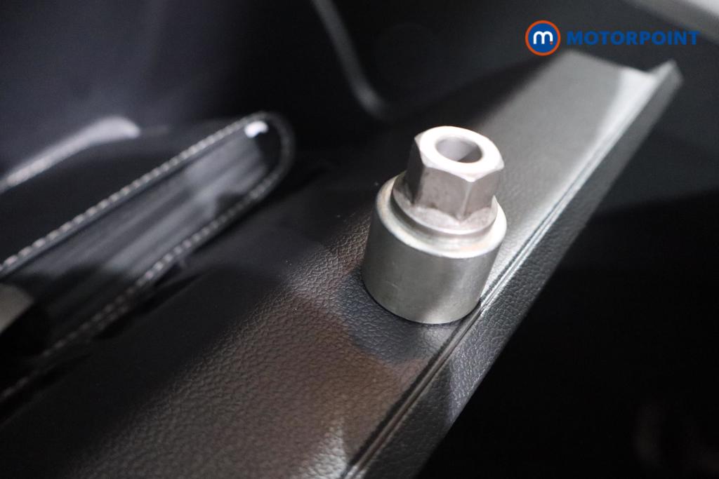 Volkswagen Polo SE Manual Petrol Hatchback - Stock Number (1545862) - 13th supplementary image