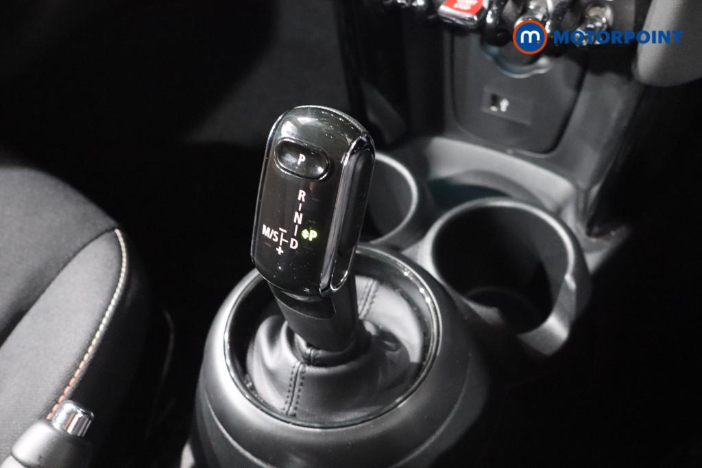 Mini Hatchback Cooper Classic Automatic Petrol Hatchback - Stock Number (1545969) - 4th supplementary image