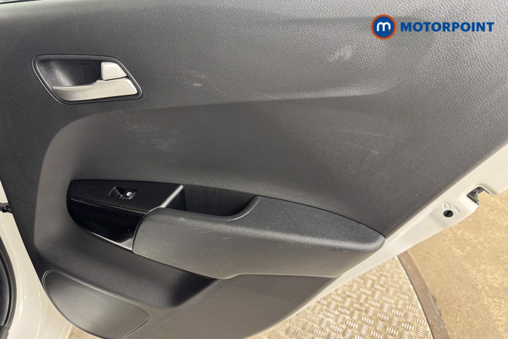 KIA Picanto 3 Automatic Petrol Hatchback - Stock Number (1546594) - 16th supplementary image