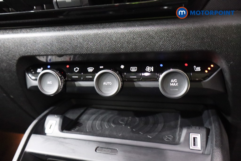 Citroen C4 X E-Series Automatic Electric Saloon - Stock Number (1546814) - 13th supplementary image