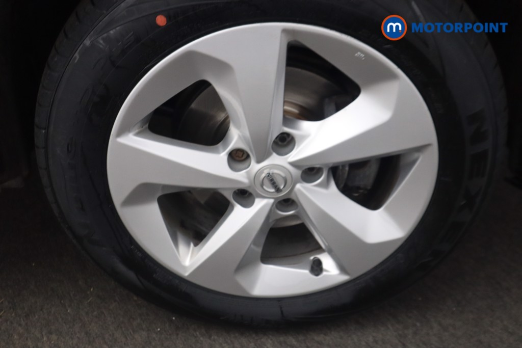 Nissan Qashqai Acenta Premium Manual Petrol SUV - Stock Number (1521614) - 17th supplementary image