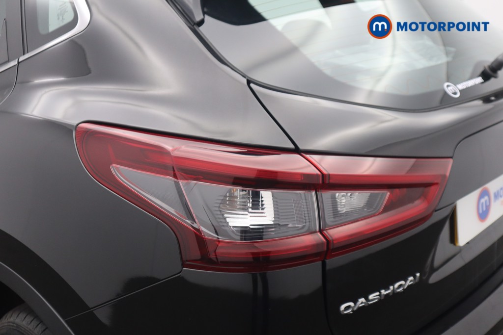 Nissan Qashqai Acenta Premium Manual Petrol SUV - Stock Number (1521614) - 23rd supplementary image