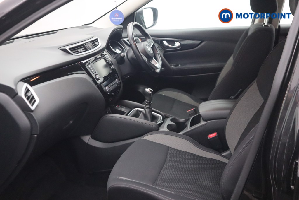 Nissan Qashqai Acenta Premium Manual Petrol SUV - Stock Number (1521614) - 1st supplementary image