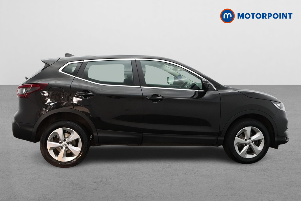 Nissan Qashqai Acenta Premium Manual Petrol SUV - Stock Number (1521614) - Drivers side