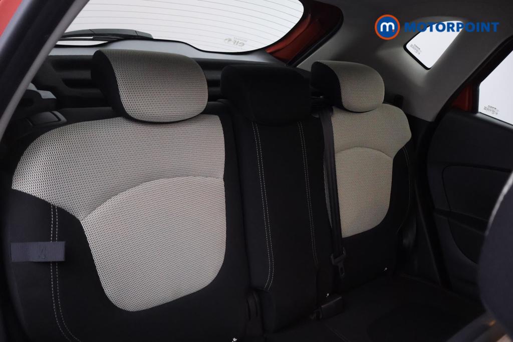 Renault Captur Iconic Manual Diesel SUV - Stock Number (1526425) - 10th supplementary image