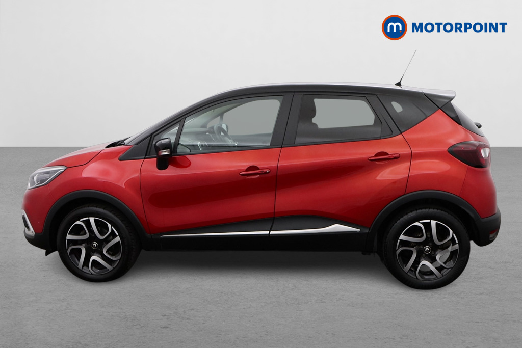 Renault Captur Iconic Manual Diesel SUV - Stock Number (1526425) - Passenger side