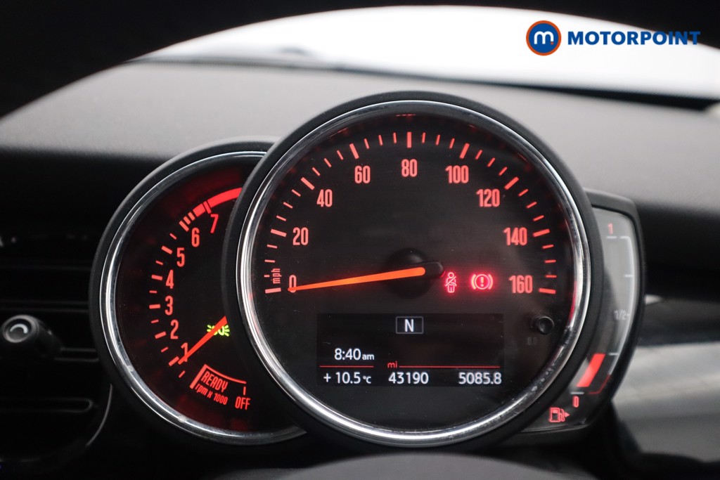 Mini Hatchback Cooper Classic Manual Petrol Hatchback - Stock Number (1530868) - 4th supplementary image