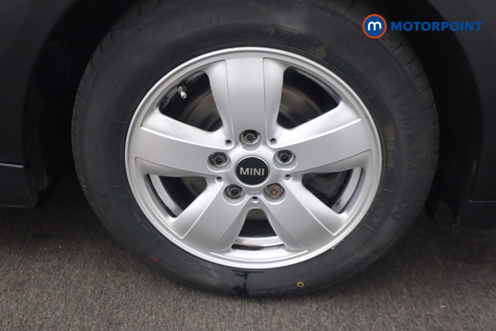 Mini Hatchback Cooper Classic Manual Petrol Hatchback - Stock Number (1530868) - 16th supplementary image