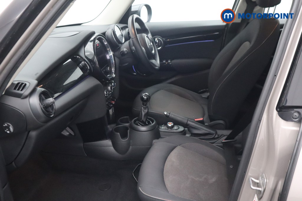 Mini Hatchback Cooper Classic Manual Petrol Hatchback - Stock Number (1530868) - 1st supplementary image