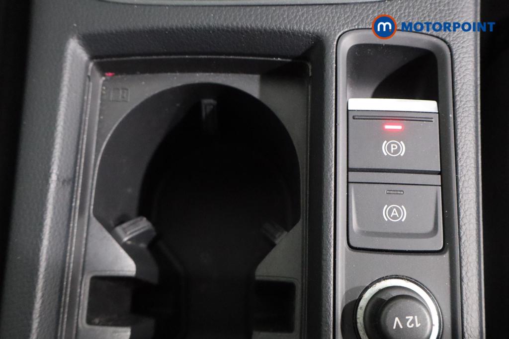 Audi Q3 Black Edition Automatic Petrol SUV - Stock Number (1535465) - 5th supplementary image