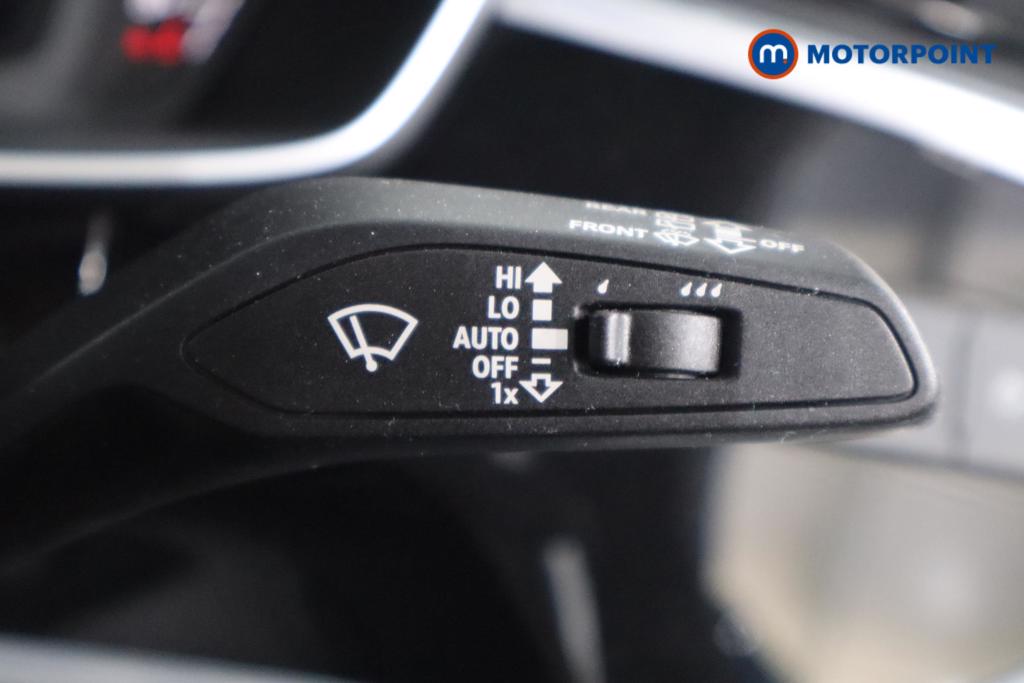 Audi Q3 Black Edition Automatic Petrol SUV - Stock Number (1535465) - 12th supplementary image