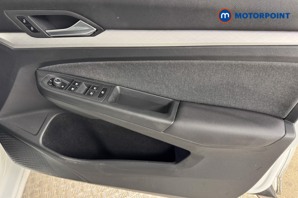 Volkswagen Golf Life Manual Petrol Hatchback - Stock Number (1535695) - 15th supplementary image