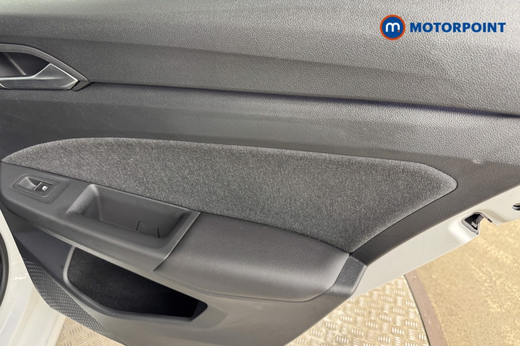 Volkswagen Golf Life Manual Petrol Hatchback - Stock Number (1535695) - 16th supplementary image