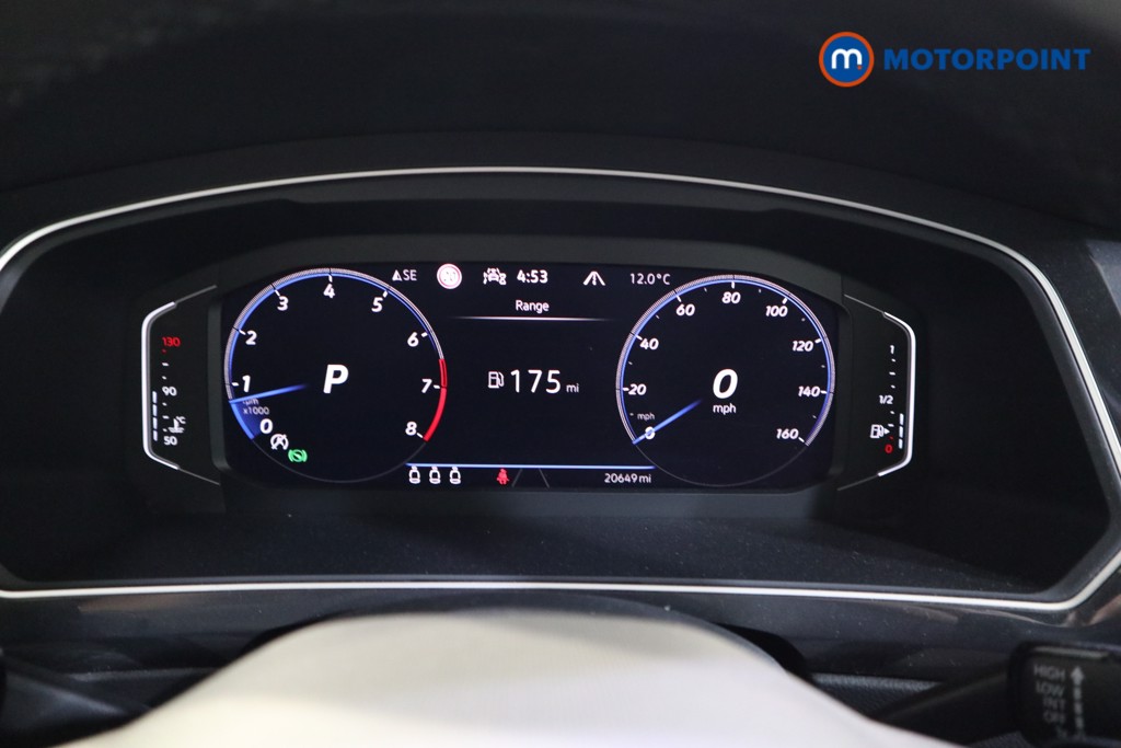 Volkswagen Tiguan R-Line Automatic Petrol SUV - Stock Number (1536310) - 5th supplementary image
