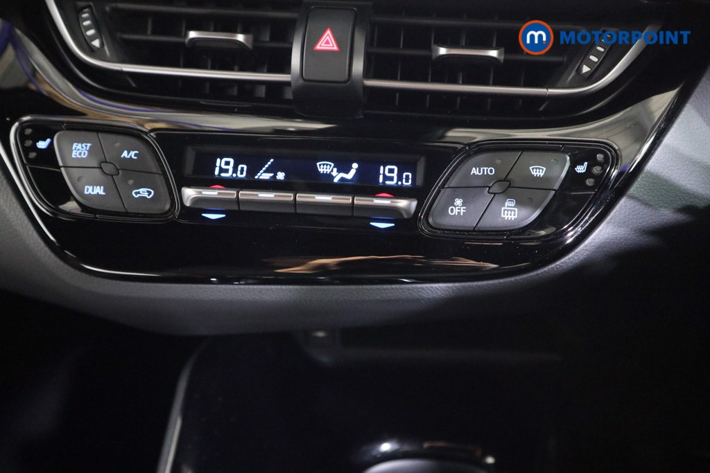 Toyota C-Hr Dynamic Manual Petrol SUV - Stock Number (1536834) - 7th supplementary image