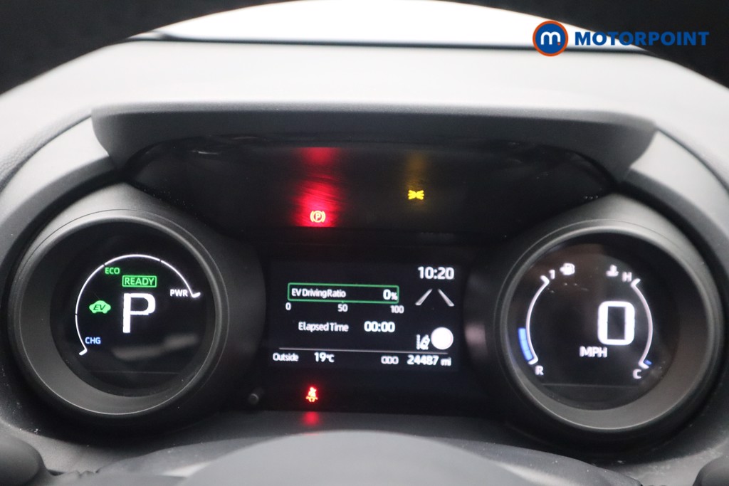Toyota Yaris Design Automatic Petrol-Electric Hybrid Hatchback - Stock Number (1537016) - 4th supplementary image
