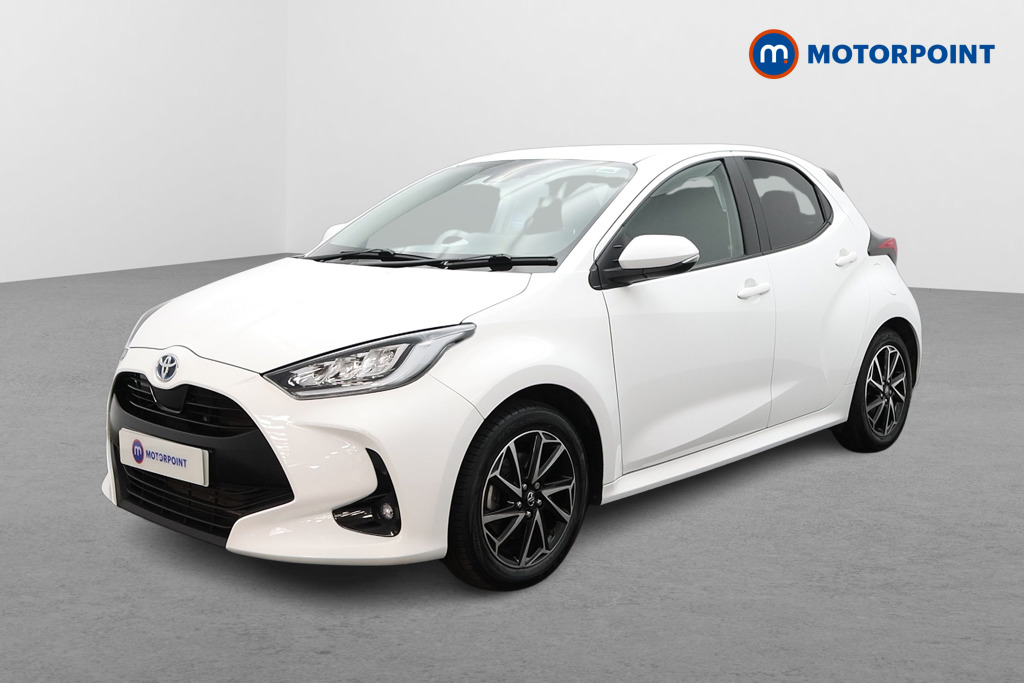 Toyota Yaris Design Automatic Petrol-Electric Hybrid Hatchback - Stock Number (1537016) - Passenger side front corner