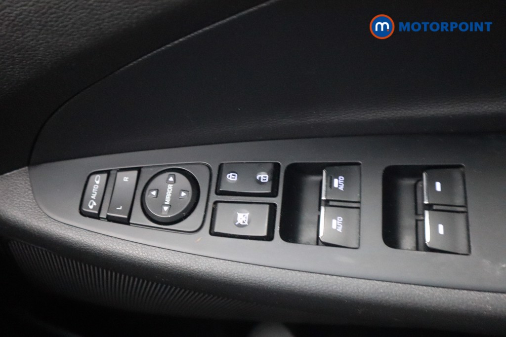 Hyundai Tucson Se Nav Manual Petrol SUV - Stock Number (1537898) - 19th supplementary image