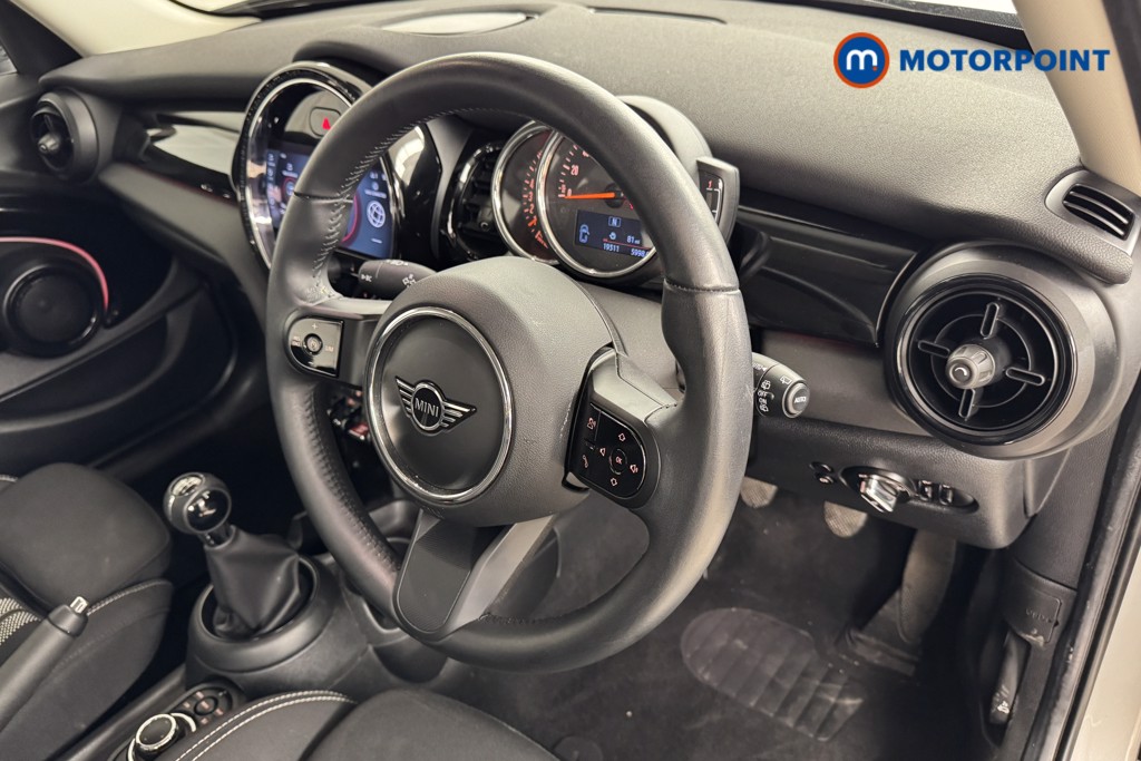 Mini Hatchback Cooper S Classic Manual Petrol Hatchback - Stock Number (1538270) - 7th supplementary image