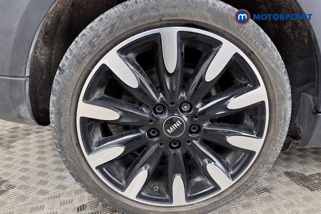 Mini Hatchback Cooper S Exclusive Manual Petrol Hatchback - Stock Number (1538354) - 24th supplementary image