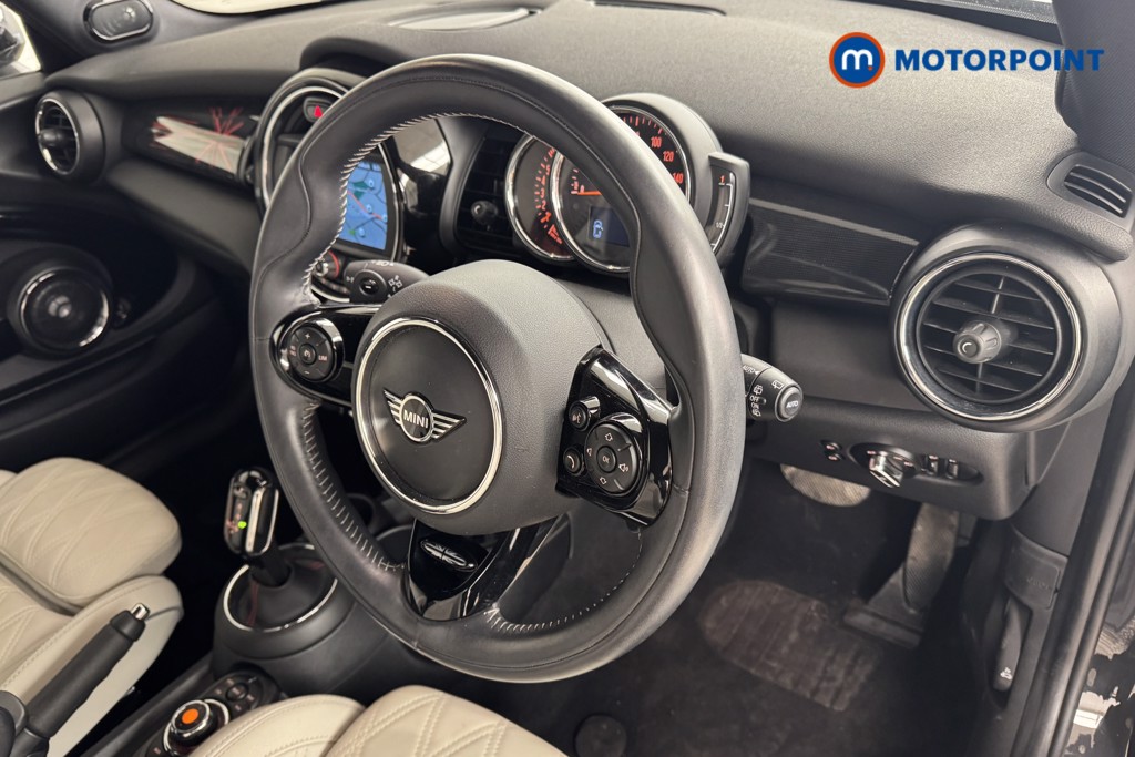 Mini Hatchback Cooper S Exclusive Automatic Petrol Hatchback - Stock Number (1539359) - 7th supplementary image