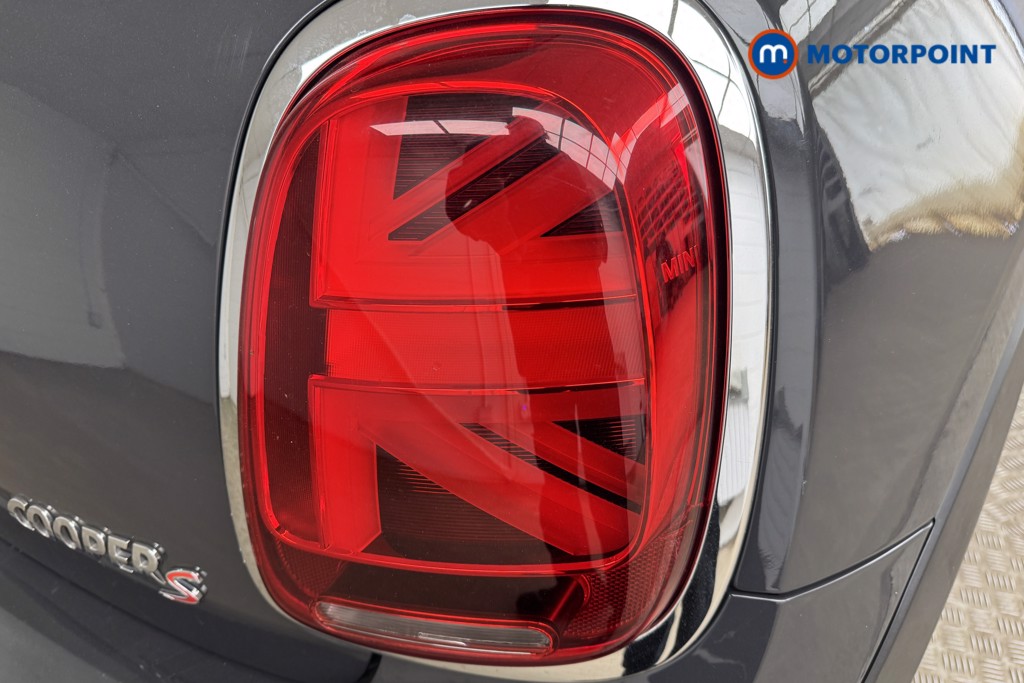 Mini Hatchback Cooper S Exclusive Automatic Petrol Hatchback - Stock Number (1539359) - 19th supplementary image