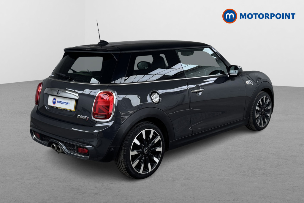 Mini Hatchback Cooper S Exclusive Automatic Petrol Hatchback - Stock Number (1539359) - Drivers side rear corner