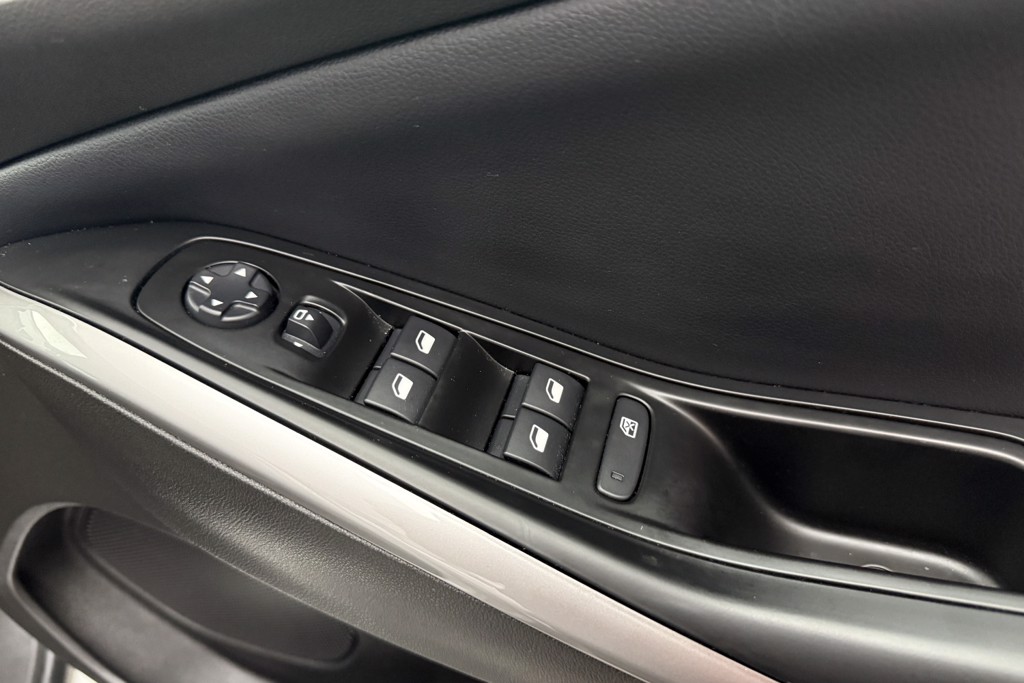 Vauxhall Grandland GSE Automatic Petrol Plug-In Hybrid SUV - Stock Number (1539481) - 13th supplementary image